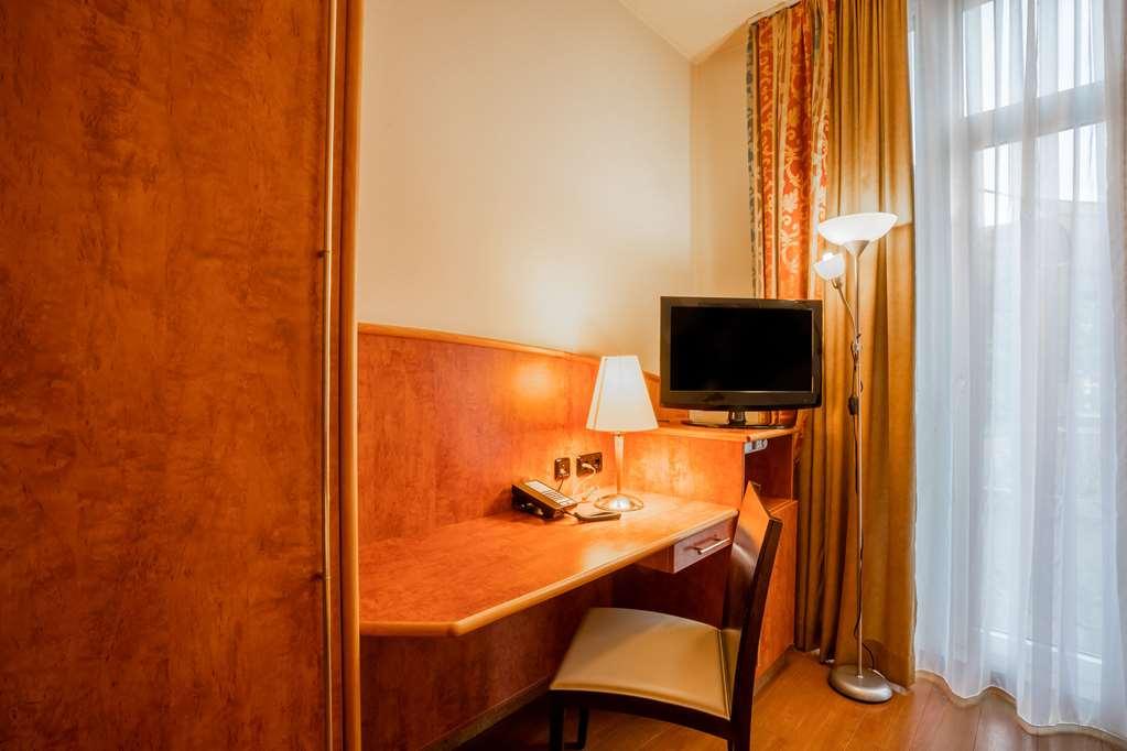 1, 2, Sleep Boardinghouse Unterschleissheim Zentrum 객실 사진