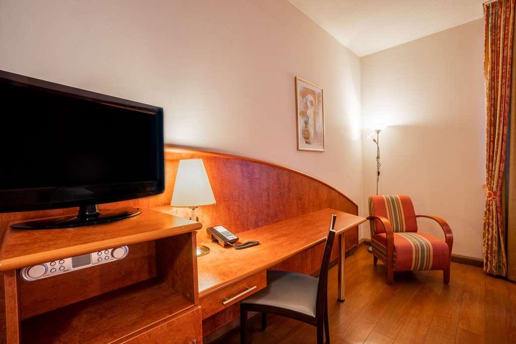 1, 2, Sleep Boardinghouse Unterschleissheim Zentrum 객실 사진